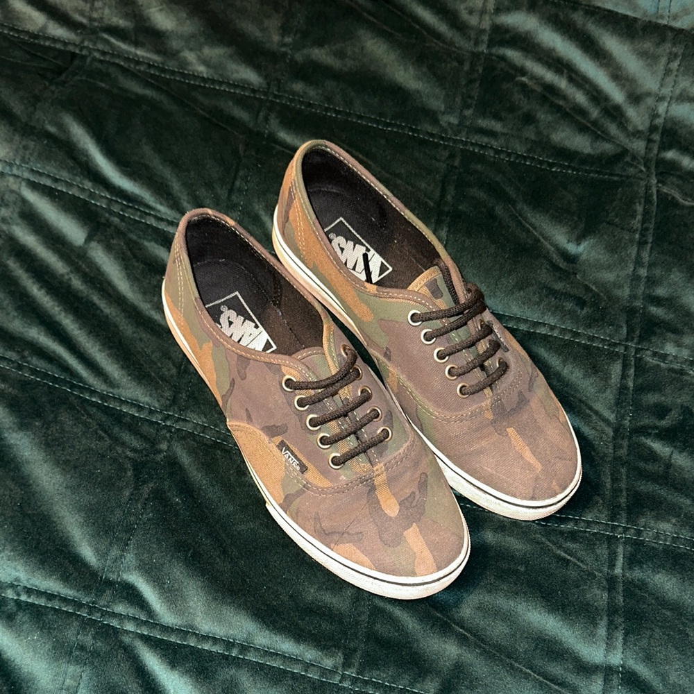 Vans Authentic Lo Pro Camouflage